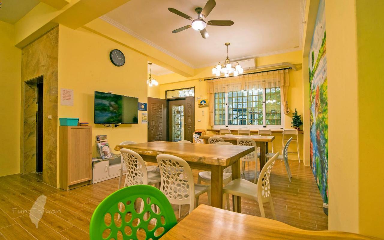 Holby No.8 Elevator Homestay T'ai-tung Exterior foto